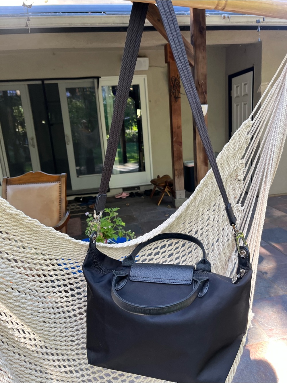 Longchamp Le Pliage Neo small crossbody black nylon silver hardware leather trim - Picture 6 of 10
